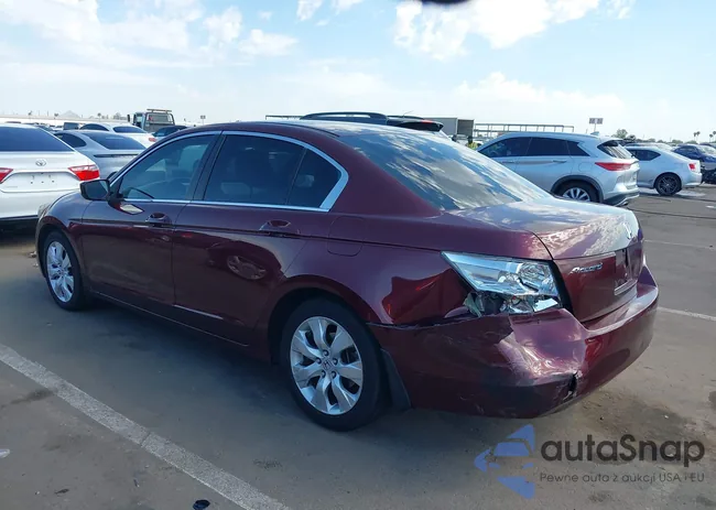 1HGCP2F70AA143536: 43313895