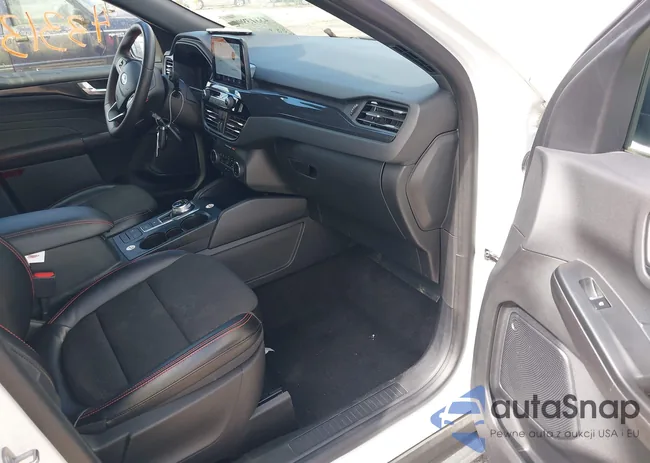 1FMCU0MN1PUA09330: 43313907