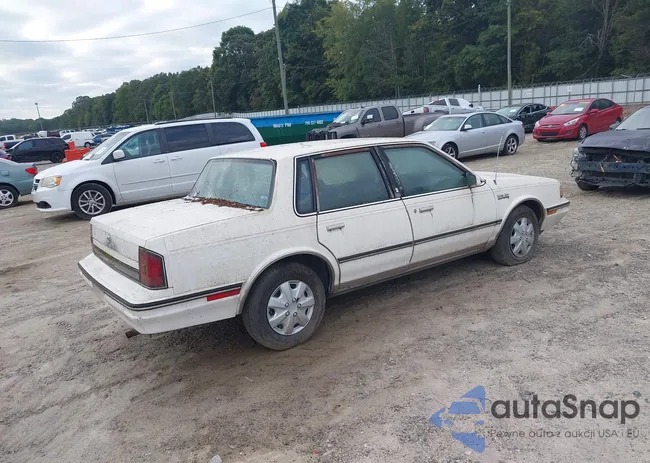 1G3AM51W8JG300886: 43313981