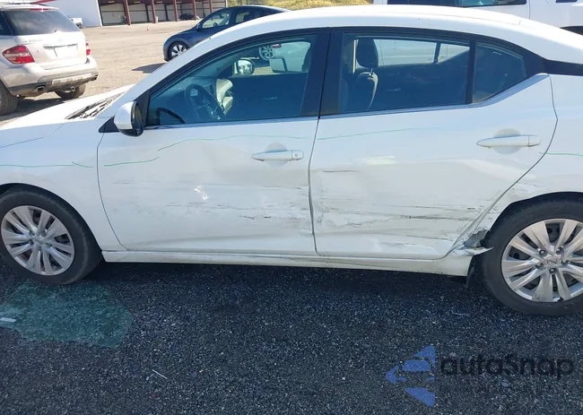 3N1AB8BV1MY281472: 43314037