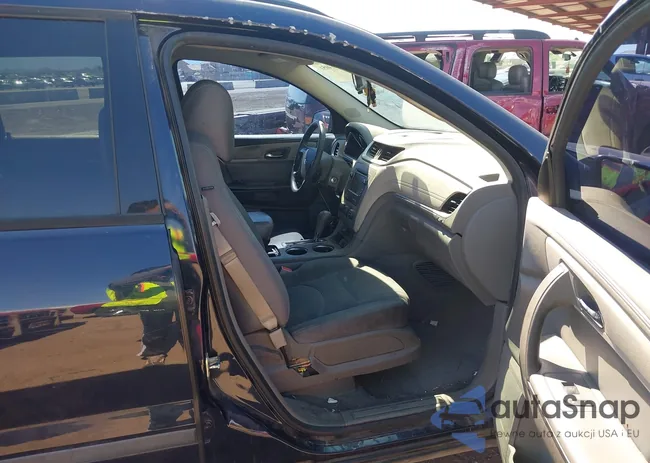 1GNKRFKD9FJ370942: 43314051