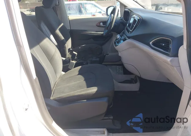 2C4RC1CG0JR158598: 43314164