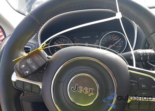 3C4NJCCB4JT139926: 43314240