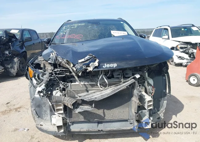 3C4NJCCB4JT139926: 43314240