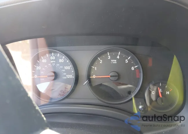 1C4NJCBB7CD605889: 43313385