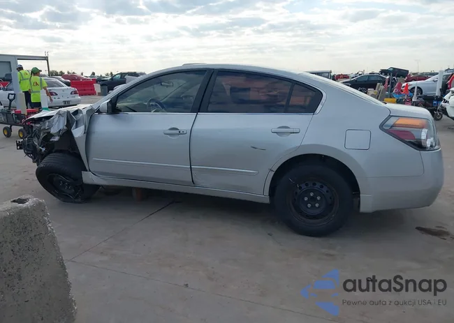 1N4AL2AP3CN501660: 43313387