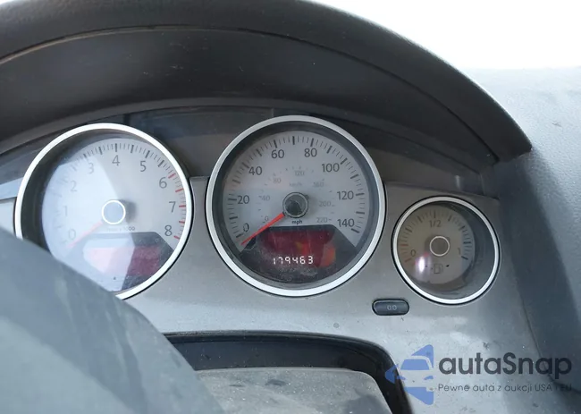 2V4RW3D15AR236635: 43313537