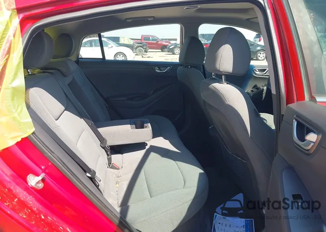 KMHC85LC3MU255826: 43313730