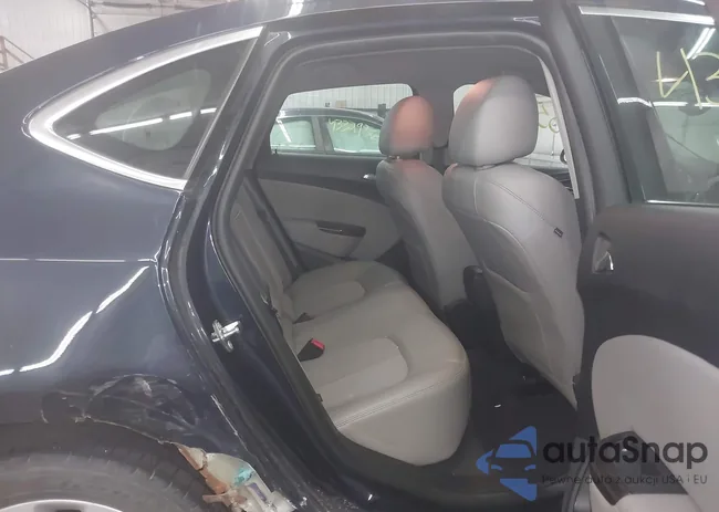 1G4PP5SK0F4175271: 43313741