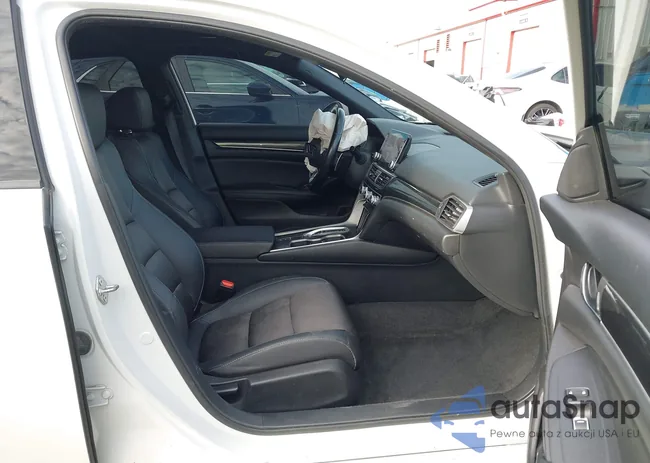 1HGCV2F37LA010679: 43314847