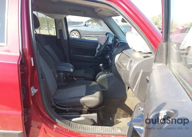 1C4NJPFB8ED691038: 43314877