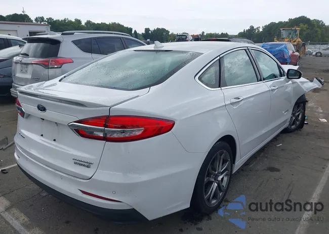 3FA6P0RU7KR141877: 43314902