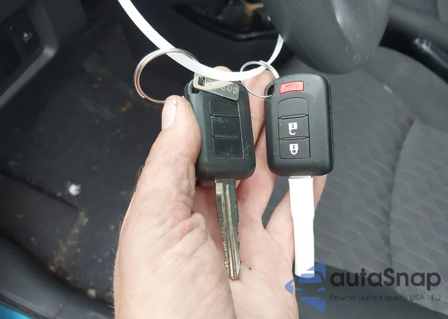 ML32AUHJ1PH001439: 43314918