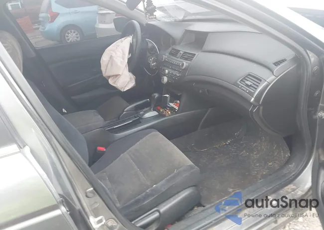 1HGCP264X9A035393: 43315046