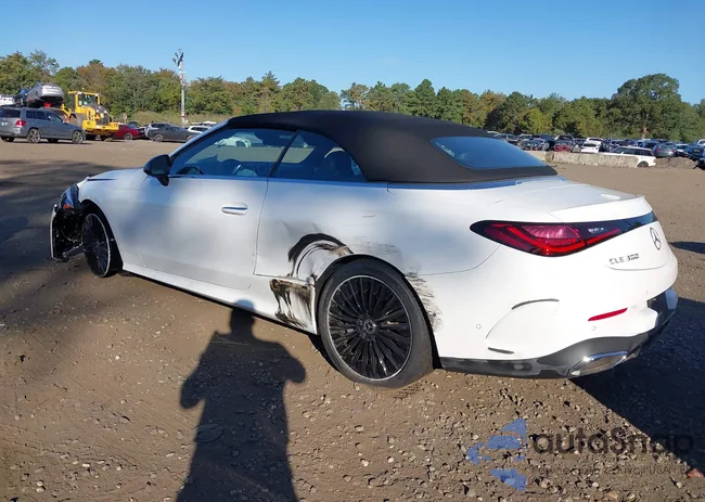 W1KMK4HB1SF061680: 43315202