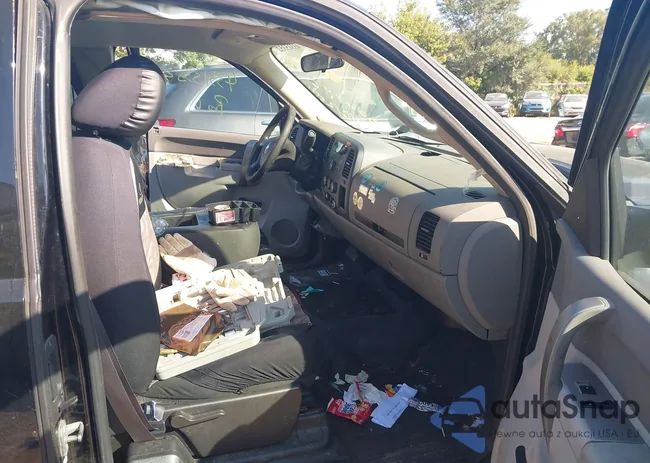 1GCRCPEX4CZ345366: 43315352