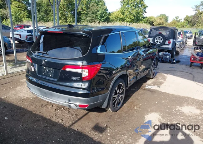 5FNYF6H68KB036990: 43314388