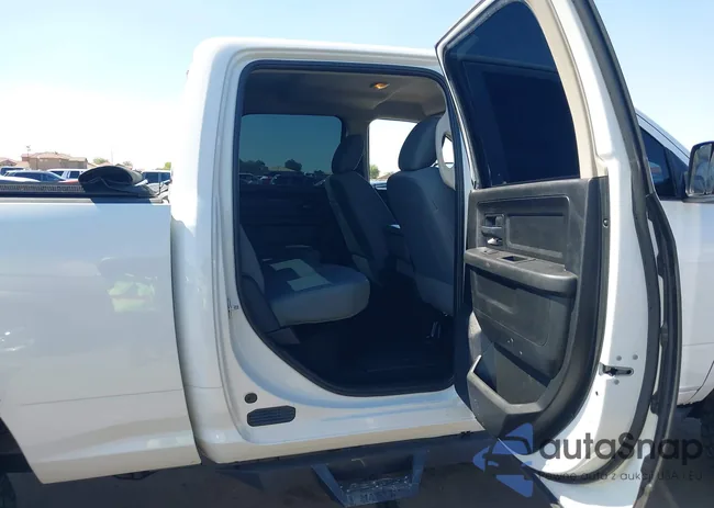 3C6UR5CJ4HG760214: 43314497