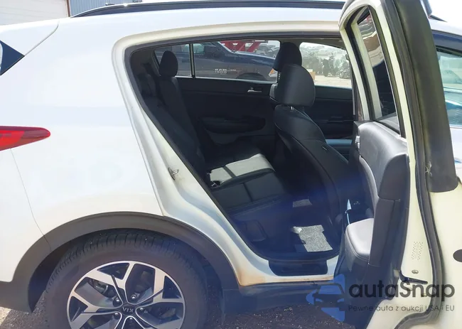 KNDPN3AC3N7996404: 43315870