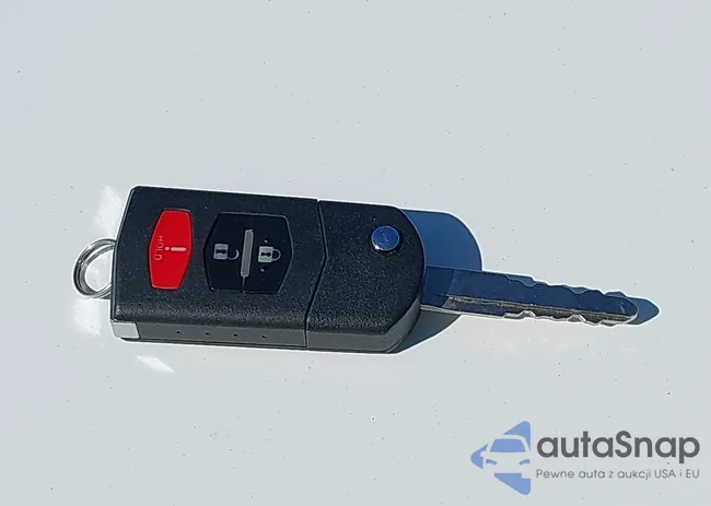 JM3TB2BA7C0365828: 43315892