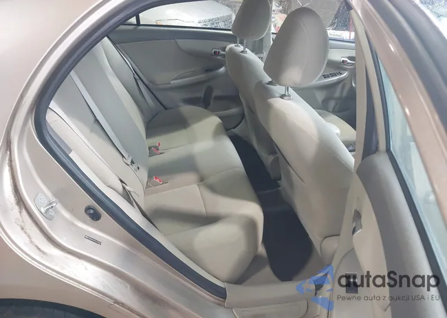 2T1BU4EE9AC327870: 43316344