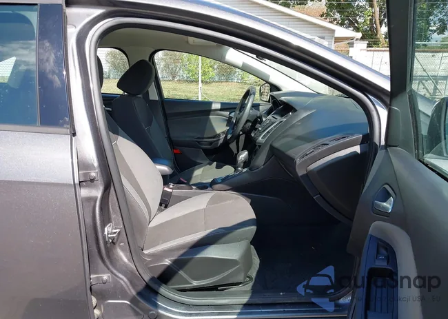 1FADP3F23DL143347: 43315566