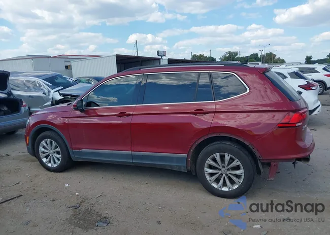 3VV3B7AX4JM128415: 43315579