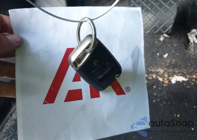 3VV3B7AX4JM128415: 43315579