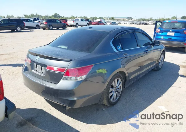 1HGCP2F80BA145524: 43315745