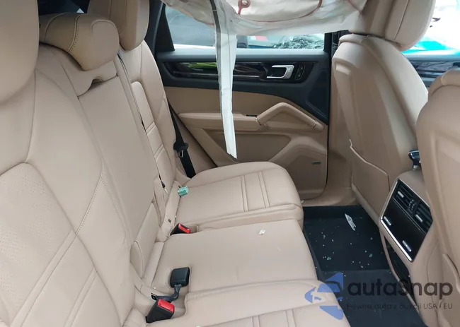 WP1AE2AY2MDA24187: 43316800