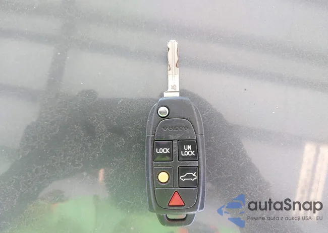 YV1RH52YX42351678: 43316913