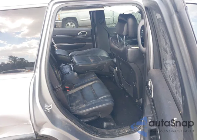 1C4RJEBG8KC656881: 43316942