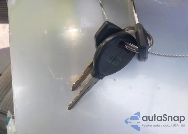 1B7GL26X8MS361377: 43316945