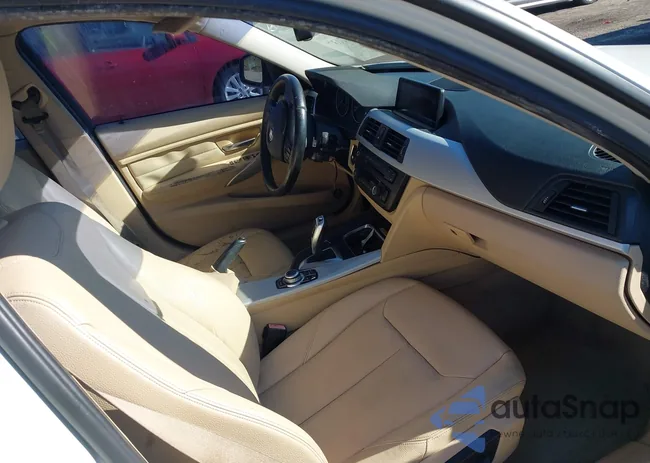 WBA3A5G52DNP24674: 43317037