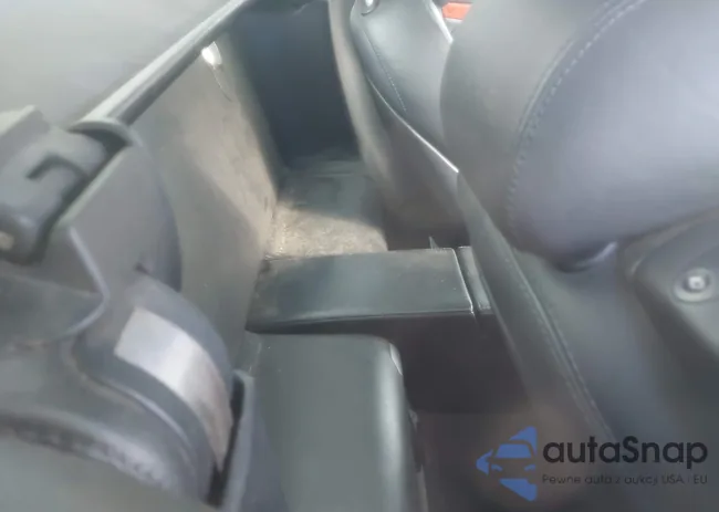 WDBSK75F13F012912: 43317143