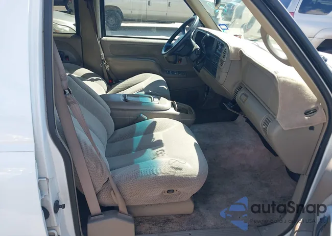 3GNEC16R8XG124569: 43317248