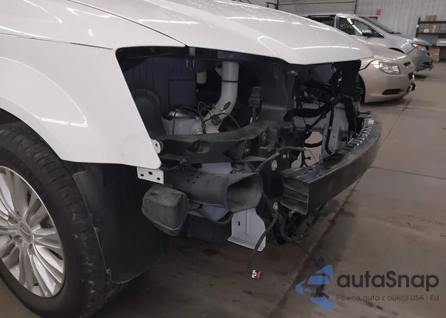 2C4RC1GG3ER408092: 43316526