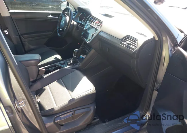 3VV2B7AX5KM201062: 43316542