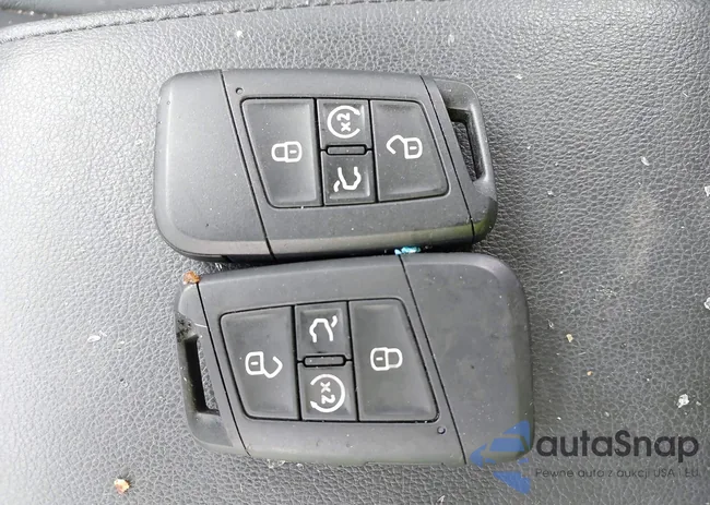 3VV3B7AX7JM055685: 43316567