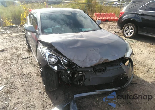 KMHTC6AD9HU323326: 43316568