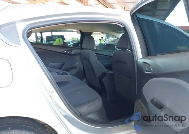 3G1BE6SM0JS614336: 43316675