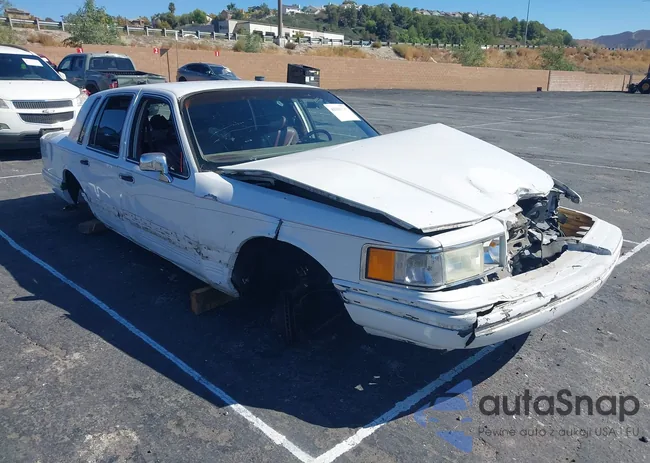 1LNLM81W3RY698679: 43316735