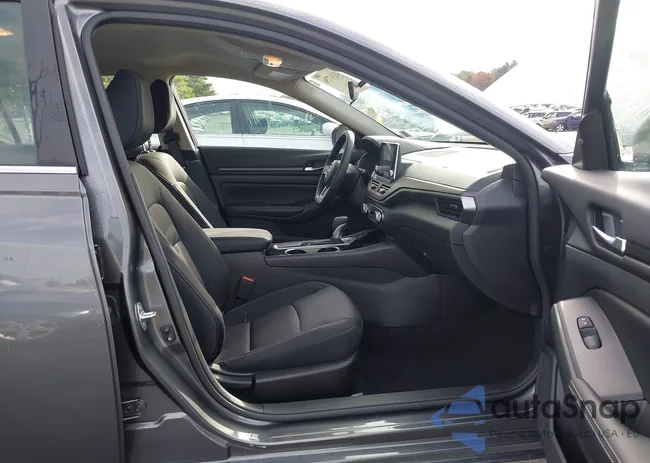 1N4BL4DV0RN382601: 43317756