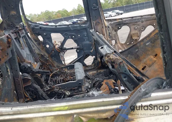 1GKKNPLS9JZ232274: 43317782