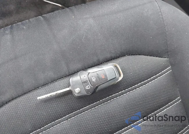 3FA6P0H73FR210923: 43317824