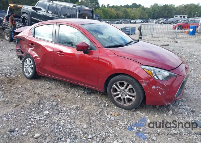 3MYDLBYV3JY315744: 43317898