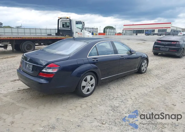 WDDNG71X17A080800: 43317934