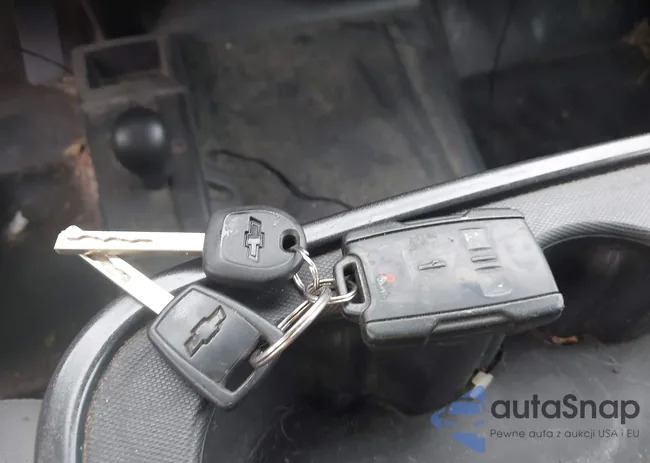 1GCVKPEH1EZ183533: 43317982