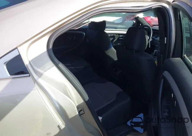 1FAHP2H89HG106282: 43318052