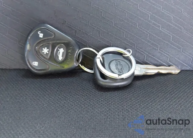 1GCRKPEA0CZ304568: 43318107